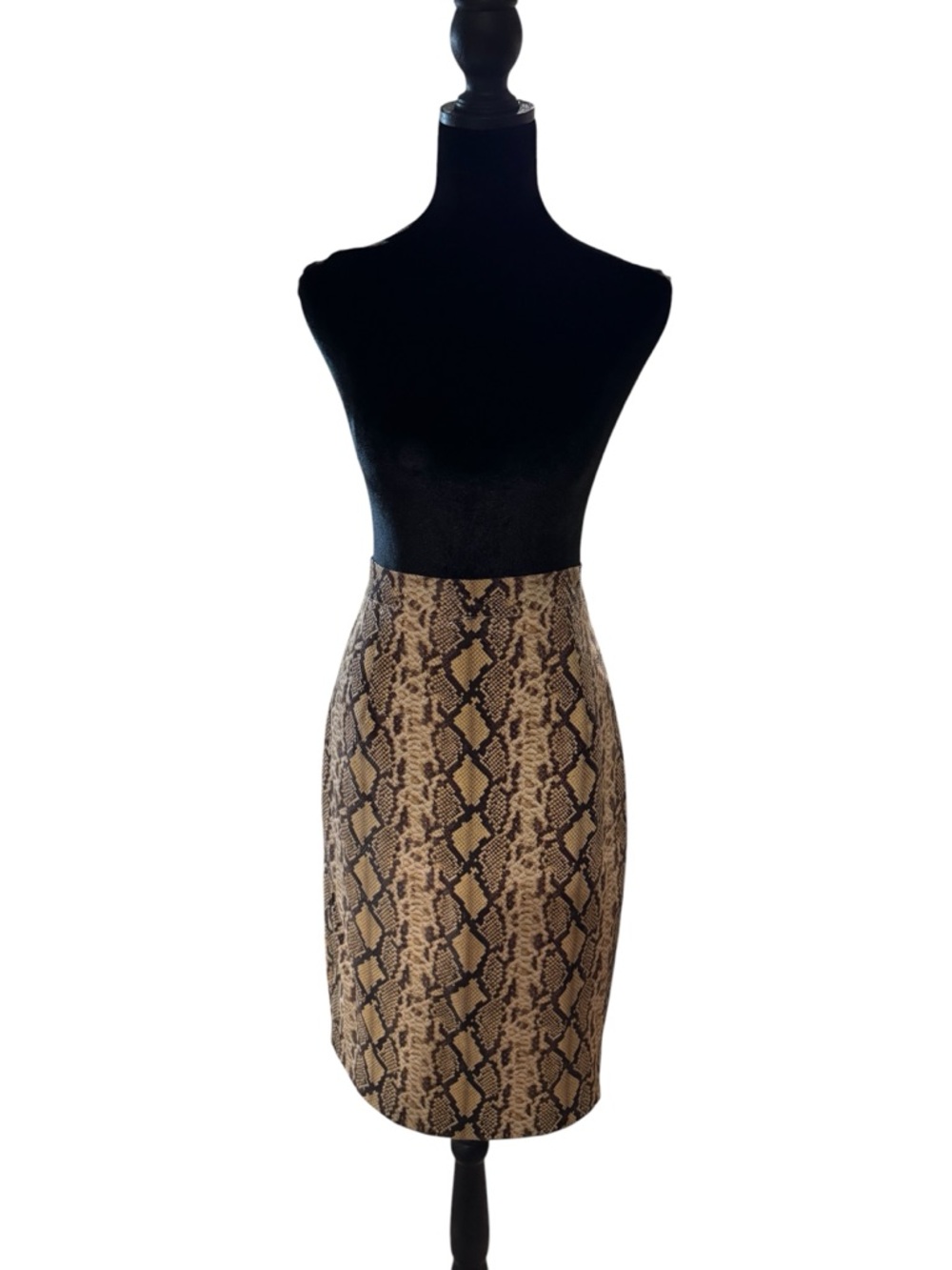 Guess by Marciano - Snake Print Pencil Skirt in Brown - Size 2